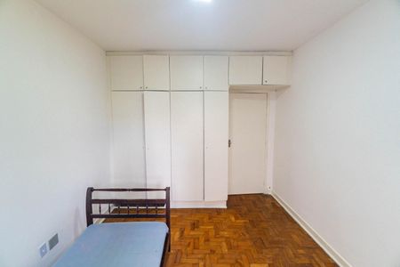 Casa à venda com 341m², 3 quartos e 3 vagas Casa à venda com 341m², 3 quartos e 3 vagasQuarto 3