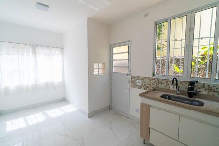 Casa à venda com 341m², 3 quartos e 3 vagas Casa à venda com 341m², 3 quartos e 3 vagasCozinha