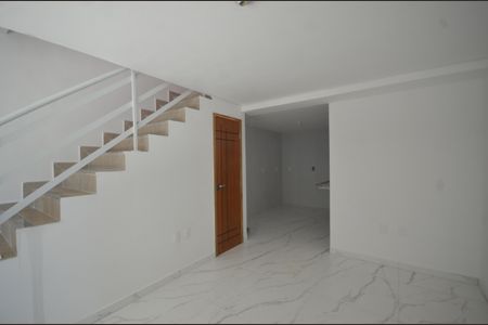 Casa para alugar com 65m², 2 quartos e 1 vagaSala