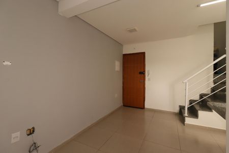 Sala de apartamento para alugar com 2 quartos, 100m² em Utinga, Santo André