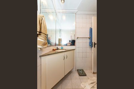 Apartamento para alugar com 98m², 3 quartos e 2 vagas Apartamento para alugar com 98m², 3 quartos e 2 vagasBanheiro da Suíte