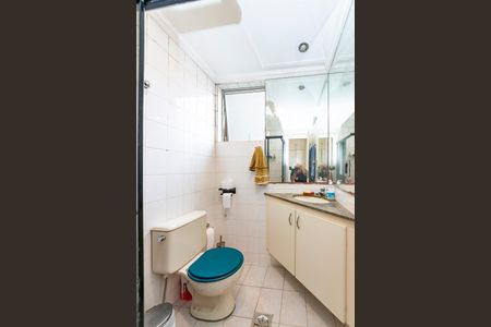 Apartamento para alugar com 98m², 3 quartos e 2 vagas Apartamento para alugar com 98m², 3 quartos e 2 vagasBanheiro da Suíte