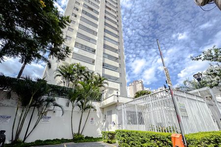 Apartamento à venda com 52m², 2 quartos e 1 vagaFachada - Plaquinha