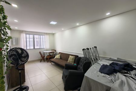 Apartamento para alugar com 55m², 2 quartos e 1 vaga Apartamento para alugar com 55m², 2 quartos e 1 vagaSala
