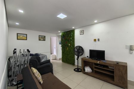 Apartamento para alugar com 55m², 2 quartos e 1 vaga Apartamento para alugar com 55m², 2 quartos e 1 vagaSala