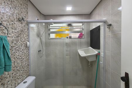 Apartamento para alugar com 55m², 2 quartos e 1 vaga Apartamento para alugar com 55m², 2 quartos e 1 vagaBanheiro