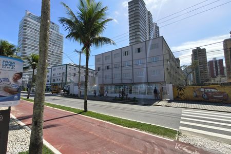 Apartamento para alugar com 55m², 2 quartos e 1 vaga Apartamento para alugar com 55m², 2 quartos e 1 vagaFachada