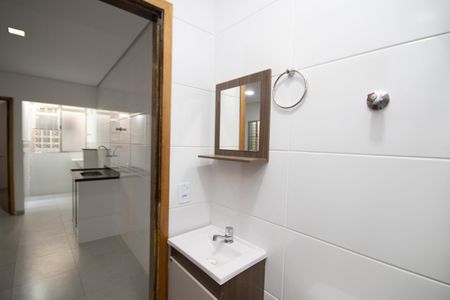 Banheiro  de apartamento para alugar com 1 quarto, 40m² em Jardim Japao, São Paulo