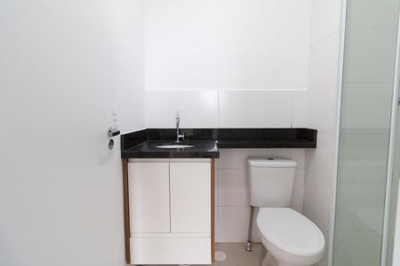 Banheiro de apartamento para alugar com 1 quarto, 25m² em Vila Butantã, São Paulo