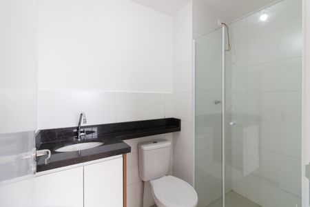 Banheiro de apartamento para alugar com 1 quarto, 25m² em Vila Butantã, São Paulo
