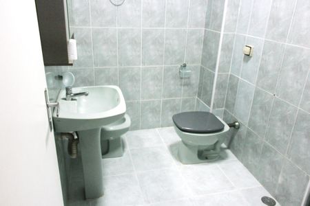 Apartamento para alugar com 130m², 3 quartos e sem vagaBanheiro