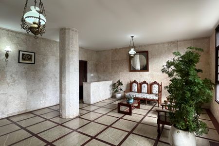 Apartamento para alugar com 130m², 3 quartos e sem vagaHall de entrada