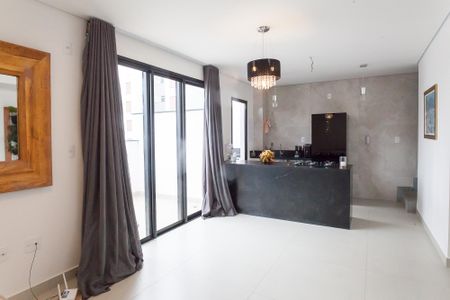 Casa de condomínio à venda com 120m², 2 quartos e 2 vagassala