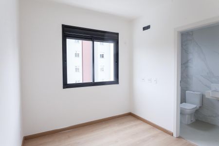 Casa de condomínio à venda com 120m², 2 quartos e 2 vagassuite 2