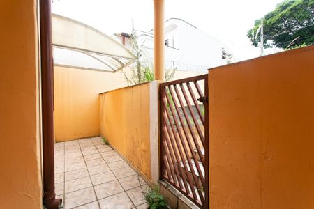 Casa à venda com 329m², 3 quartos e 3 vagas Casa à venda com 329m², 3 quartos e 3 vagasÁrea Externa da Garagem 2