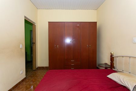 Casa à venda com 329m², 3 quartos e 3 vagas Casa à venda com 329m², 3 quartos e 3 vagasQuarto 1