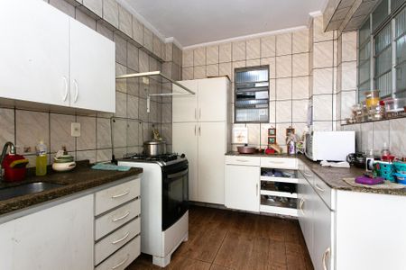 Casa à venda com 329m², 3 quartos e 3 vagas Casa à venda com 329m², 3 quartos e 3 vagasCozinha