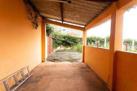 Casa à venda com 329m², 3 quartos e 3 vagas Casa à venda com 329m², 3 quartos e 3 vagasGaragem 2