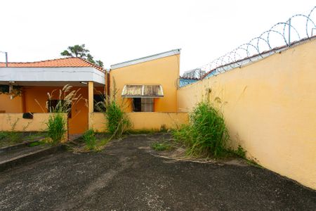 Casa à venda com 329m², 3 quartos e 3 vagas Casa à venda com 329m², 3 quartos e 3 vagasGaragem 2