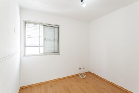 Quarto 2 de apartamento para alugar com 2 quartos, 51m² em Moema, São Paulo