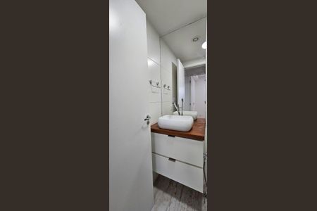 Apartamento para alugar com 32m², 2 quartos e sem vagaBanheiro