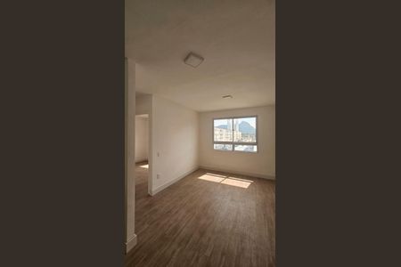 Sala de apartamento para alugar com 2 quartos, 43m² em Vargem Pequena, Rio de Janeiro