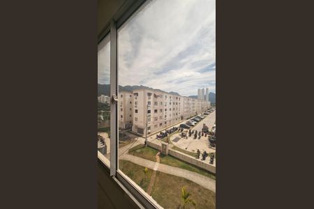 Sala de apartamento para alugar com 2 quartos, 43m² em Vargem Pequena, Rio de Janeiro