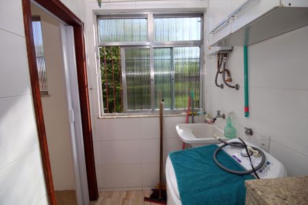 Apartamento à venda com 82m², 2 quartos e 1 vagaÁrea de Serviço