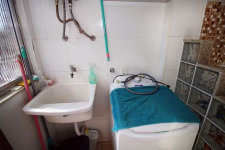 Apartamento à venda com 82m², 2 quartos e 1 vagaÁrea de Serviço