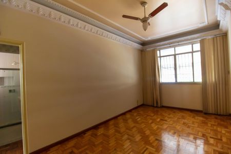 Apartamento à venda com 80m², 2 quartos e sem vaga