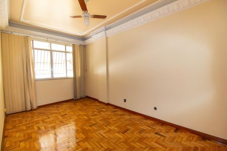 Apartamento à venda com 80m², 2 quartos e sem vaga