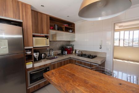 Apartamento à venda com 168m², 3 quartos e 2 vagasCozinha