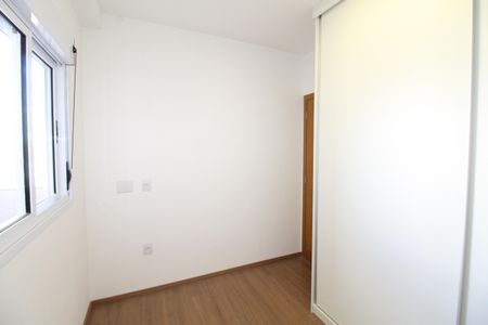 Apartamento para alugar com 63m², 2 quartos e 2 vagasQuarto 