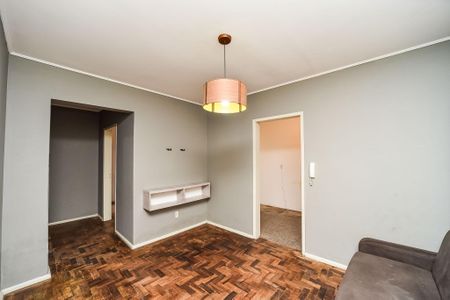Sala de apartamento para alugar com 1 quarto, 60m² em Vila Ipiranga, Porto Alegre