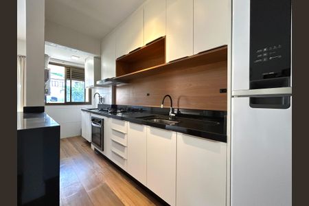 Apartamento para alugar com 70m², 2 quartos e 1 vagaCozinha 