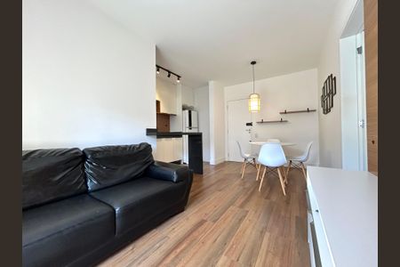 Apartamento para alugar com 70m², 2 quartos e 1 vagaSala