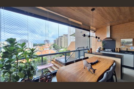 Apartamento à venda com 210m², 2 quartos e 2 vagasVaranda