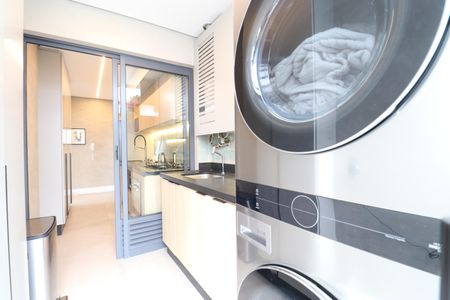 Apartamento à venda com 210m², 2 quartos e 2 vagasCozinha e Área de Serviço