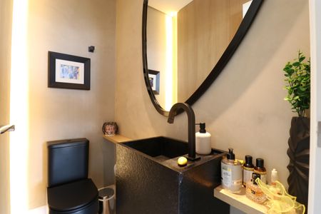 Apartamento à venda com 210m², 2 quartos e 2 vagasLavabo 