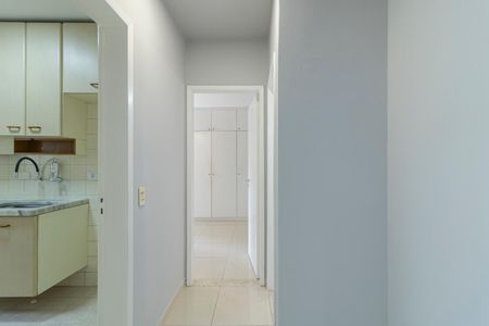 Corredor de apartamento para alugar com 1 quarto, 46m² em Indianópolis, São Paulo