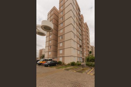 Apartamento à venda com 63m², 3 quartos e 1 vaga Apartamento à venda com 63m², 3 quartos e 1 vagaFachada do bloco