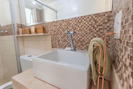 Apartamento à venda com 63m², 3 quartos e 1 vaga Apartamento à venda com 63m², 3 quartos e 1 vagaBanheiro