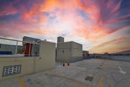 Apartamento à venda com 45m², 2 quartos e 2 vagas Apartamento à venda com 45m², 2 quartos e 2 vagasGaragem