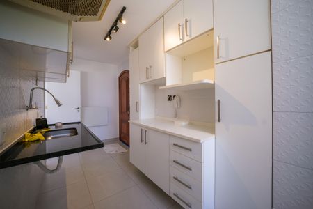 Apartamento para alugar com 78m², 2 quartos e 1 vaga Apartamento para alugar com 78m², 2 quartos e 1 vagaCozinha