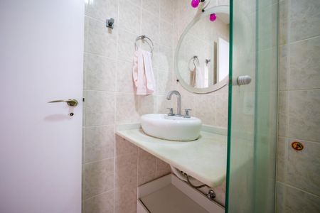 Apartamento para alugar com 78m², 2 quartos e 1 vaga Apartamento para alugar com 78m², 2 quartos e 1 vagaBanheiro Social