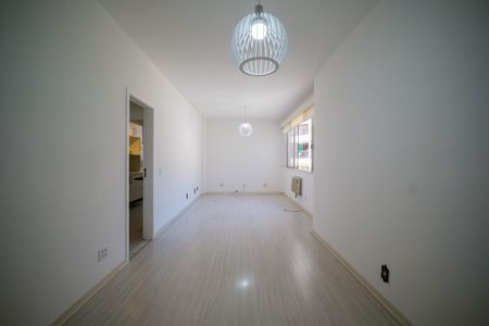 Apartamento para alugar com 78m², 2 quartos e 1 vaga Apartamento para alugar com 78m², 2 quartos e 1 vagaSala
