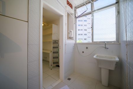 Apartamento para alugar com 78m², 2 quartos e 1 vaga Apartamento para alugar com 78m², 2 quartos e 1 vagaÁrea de Serviço