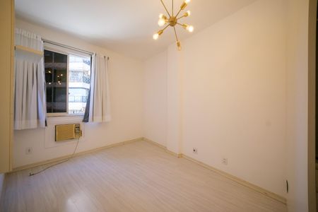Apartamento para alugar com 78m², 2 quartos e 1 vaga Apartamento para alugar com 78m², 2 quartos e 1 vagaQuarto Suite