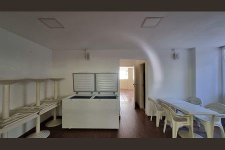 Apartamento para alugar com 78m², 2 quartos e 1 vaga Apartamento para alugar com 78m², 2 quartos e 1 vagaSalão de Festas