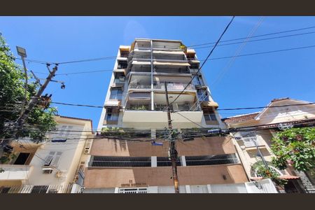 Apartamento para alugar com 78m², 2 quartos e 1 vaga Apartamento para alugar com 78m², 2 quartos e 1 vagaFachada